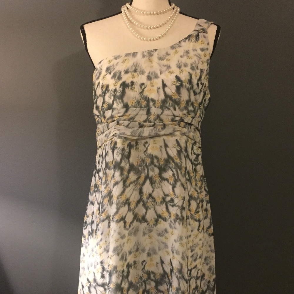 Romeo&Juliet Black/White/Yellow One Shoulder Dress